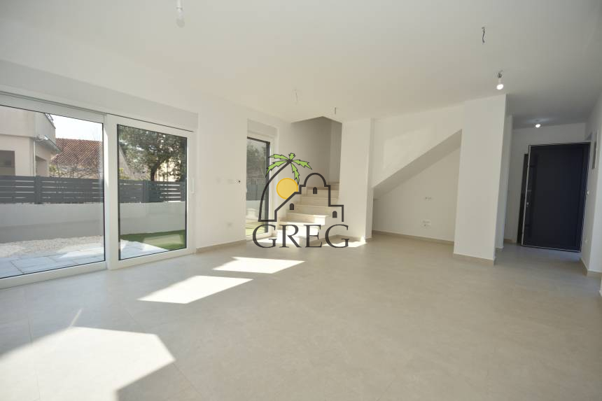 Chorwacja, Dalmacja Północna, Žaborić - Bliźniak, na sprzedaż