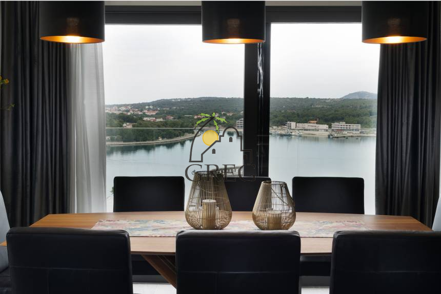 Chorwacja, Dalmacja Środkowa,  - Dom, na sprzedaż