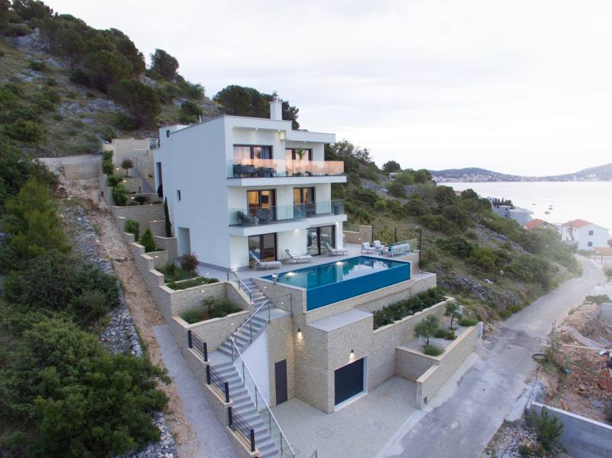 Chorwacja, Dalmacja Środkowa,  - Dom, na sprzedaż