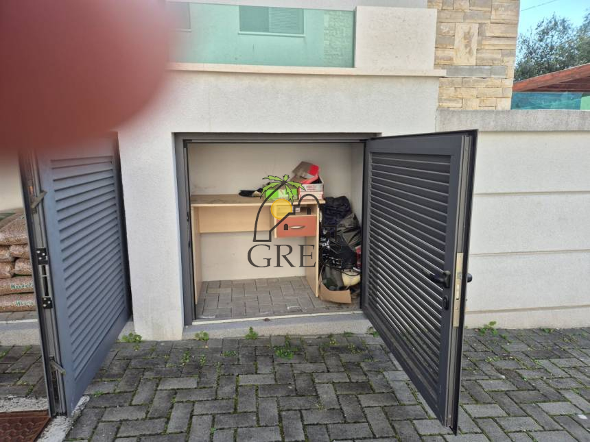 Croatia, North Dalmatia, Zadar - Apartment, for sale