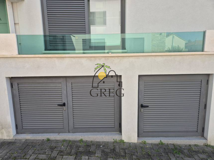 Croatia, North Dalmatia, Zadar - Apartment, for sale