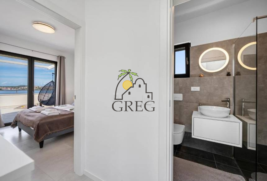 Chorwacja, Dalmacja Środkowa,  - Dom, na sprzedaż