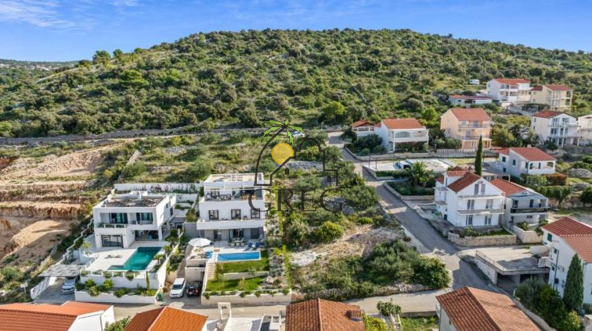 Chorwacja, Dalmacja Środkowa,  - Dom, na sprzedaż