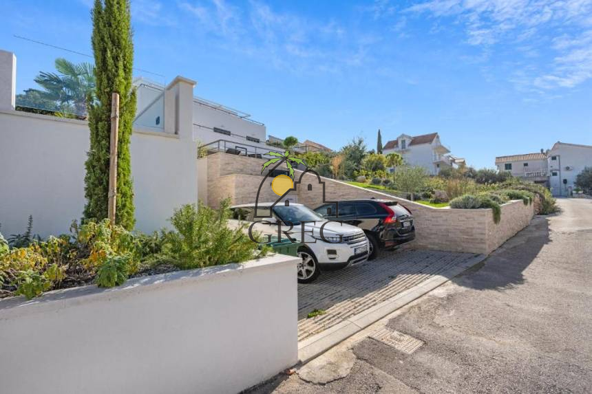 Chorwacja, Dalmacja Środkowa,  - Dom, na sprzedaż