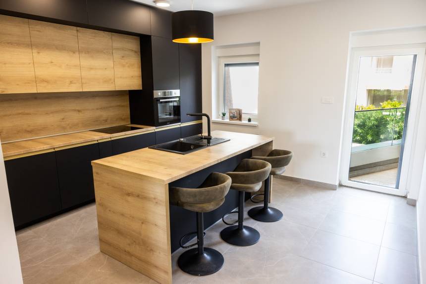 Croatia, Island of Pag, Mandre - Apartment, for sale