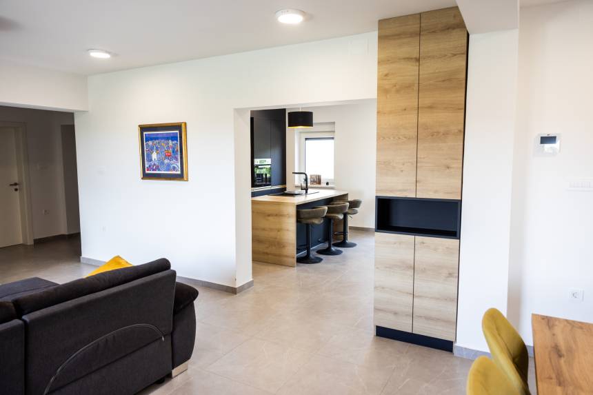 Croatia, Island of Pag, Mandre - Apartment, for sale