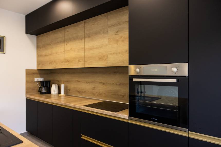 Croatia, Island of Pag, Mandre - Apartment, for sale