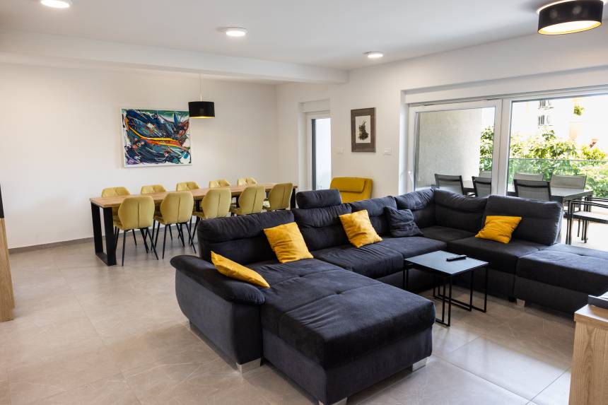 Croatia, Island of Pag, Mandre - Apartment, for sale