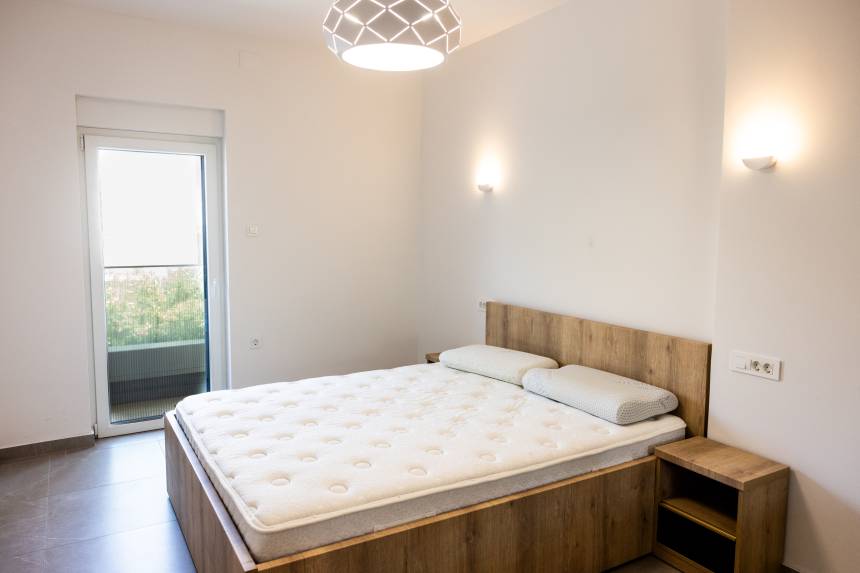 Croatia, Island of Pag, Mandre - Apartment, for sale