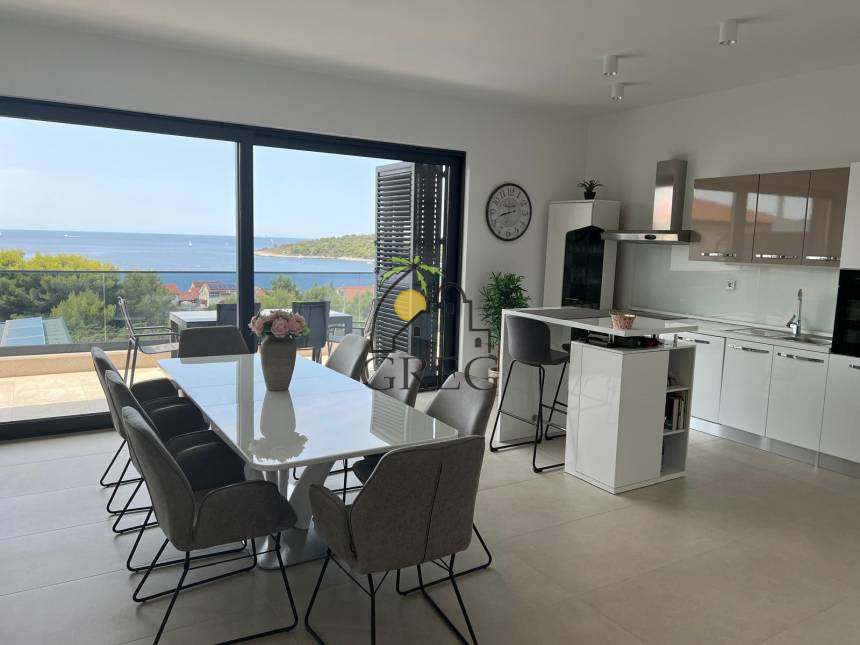 Chorwacja, Dalmacja Środkowa, Rogoznica  - Bliźniak, na sprzedaż