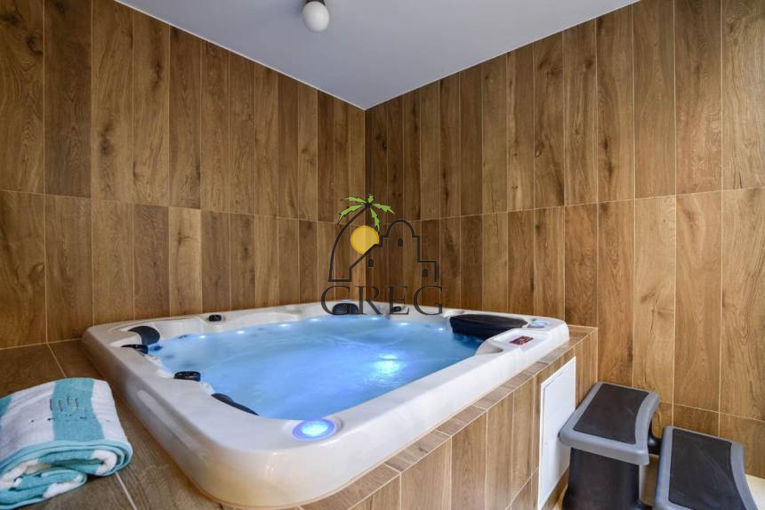 Chorwacja, Dalmacja Środkowa, Rogoznica  - Dom, na sprzedaż