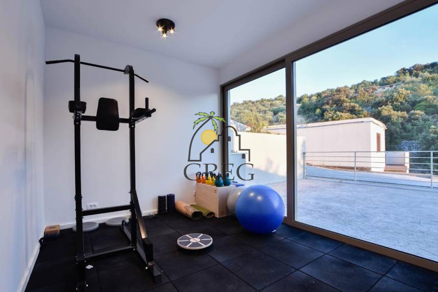 Chorwacja, Dalmacja Środkowa, Rogoznica  - Dom, na sprzedaż