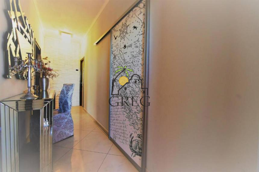 Croatia, North Dalmatia, Zadar - Apartment, for sale