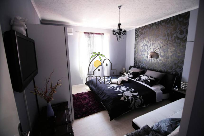Croatia, North Dalmatia, Zadar - Apartment, for sale