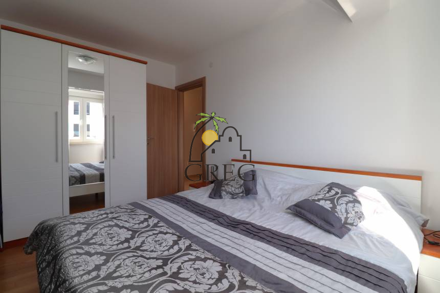 Croatia, North Dalmatia, Vodice - Apartment, for sale