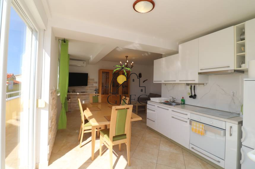 Croatia, North Dalmatia, Vodice - Apartment, for sale