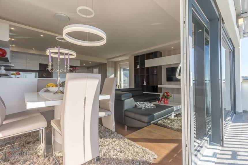 Chorwacja, Kvarner, Novi Vinodolski - Dom, na sprzedaż