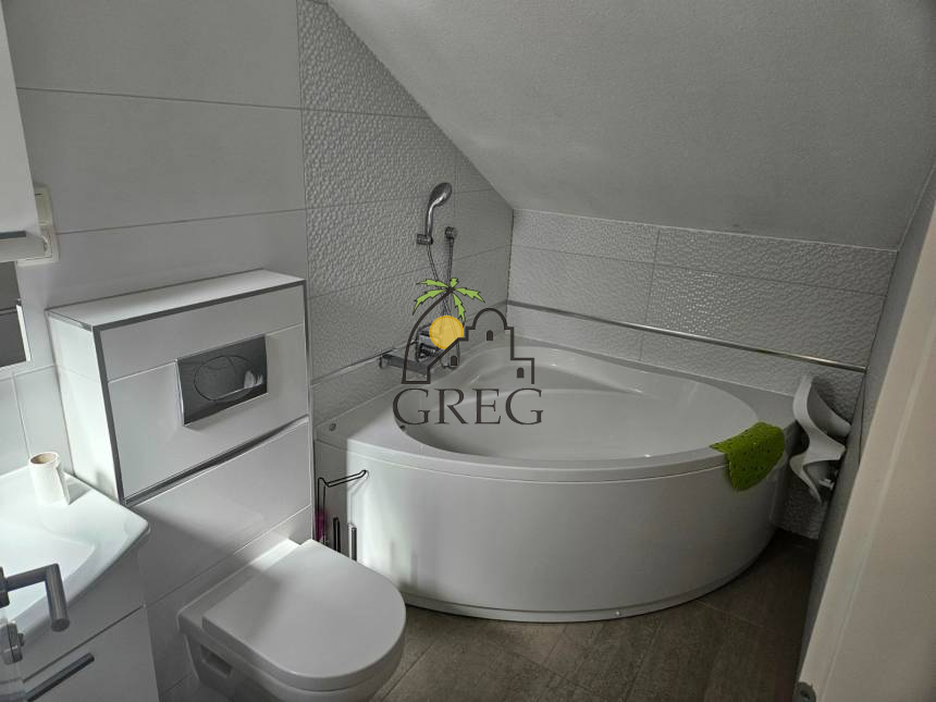 Chorwacja, Wyspa Ciovo,  - Apartament, na sprzedaż