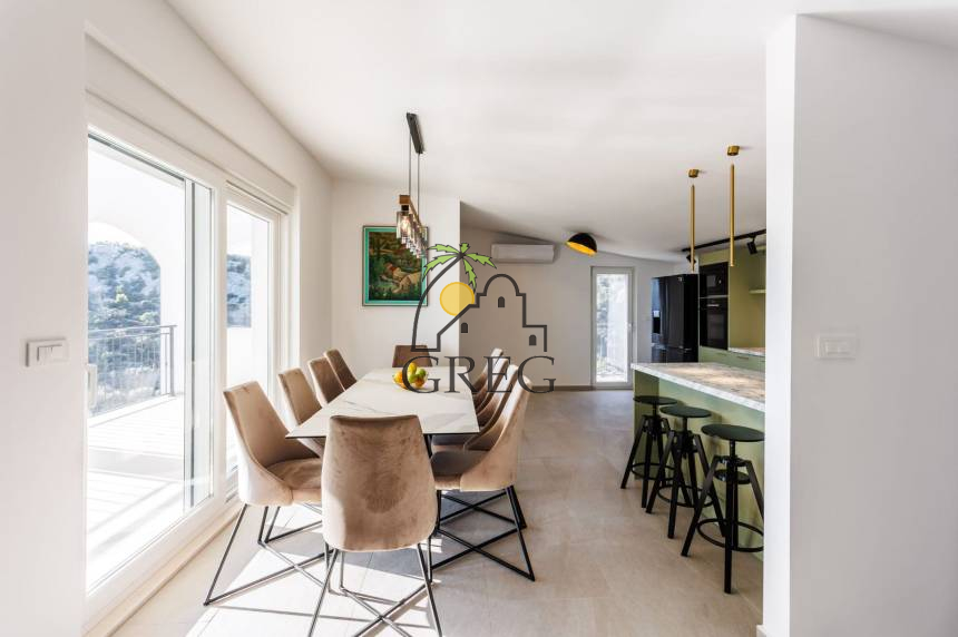 Chorwacja, Dalmacja Środkowa,  - Dom, na sprzedaż