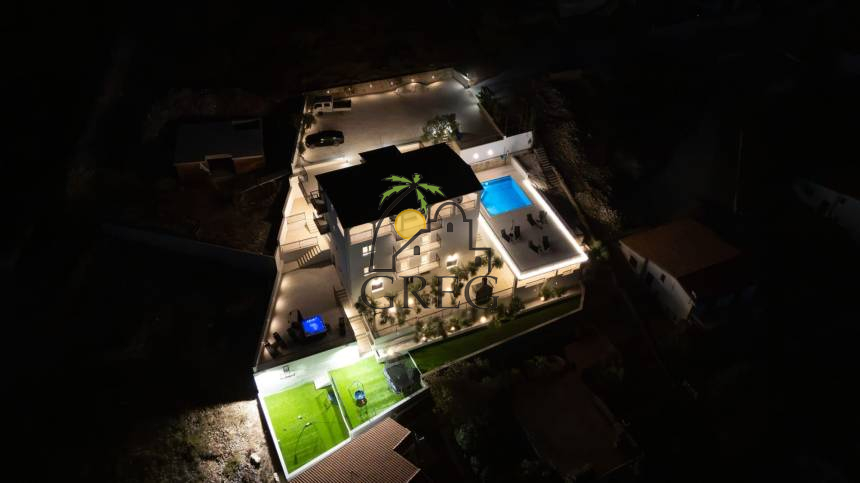 Chorwacja, Dalmacja Środkowa,  - Dom, na sprzedaż