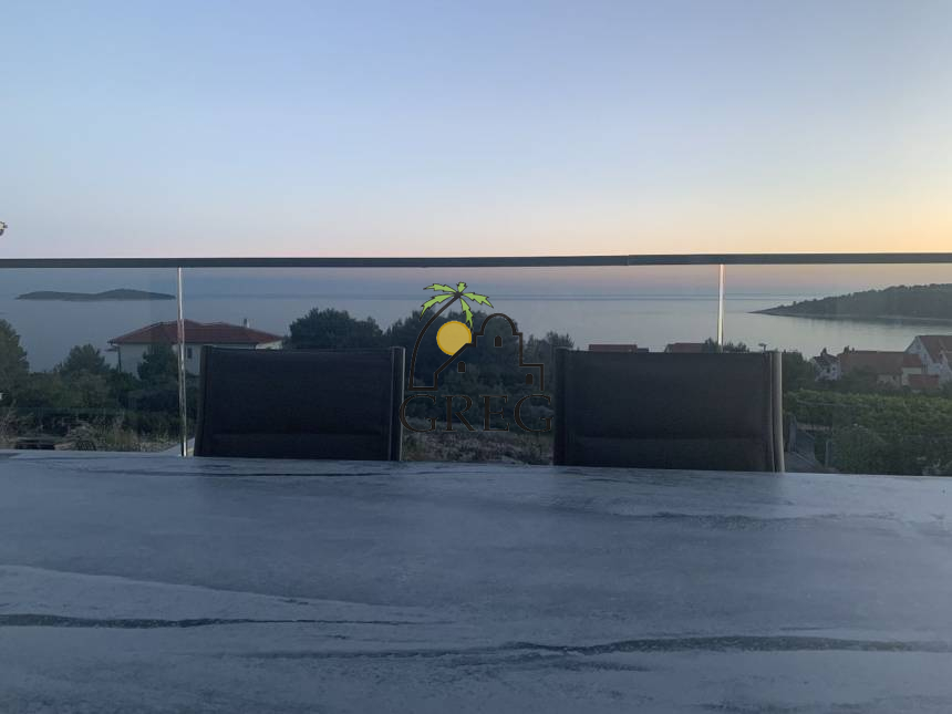 Chorwacja, Dalmacja Środkowa,  - Bliźniak, na sprzedaż