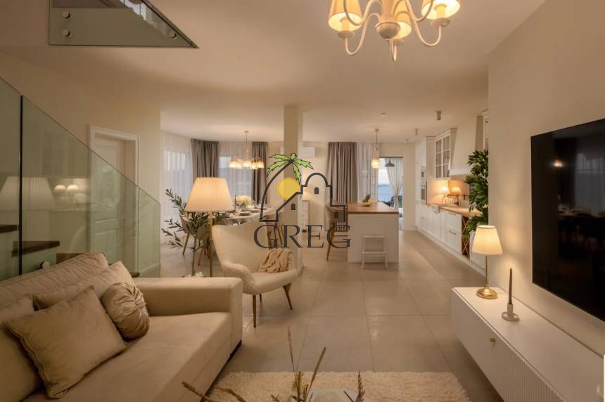 Chorwacja, Dalmacja Środkowa, Rogoznica  - Dom, na sprzedaż