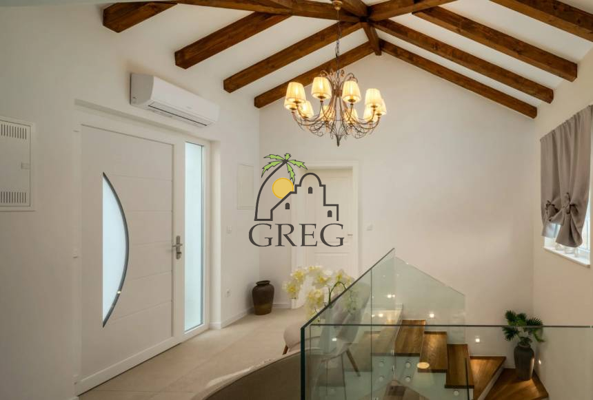 Chorwacja, Dalmacja Środkowa, Rogoznica  - Dom, na sprzedaż