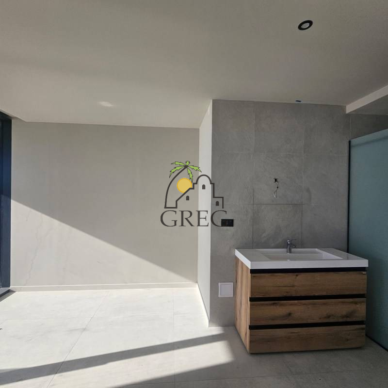 Croatia, Island of Hvar,  - House, for sale