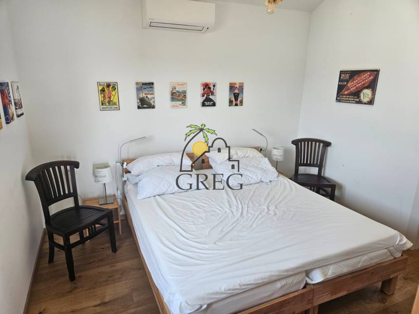 Croatia, Middle Dalmatia,  - Apartment, for sale