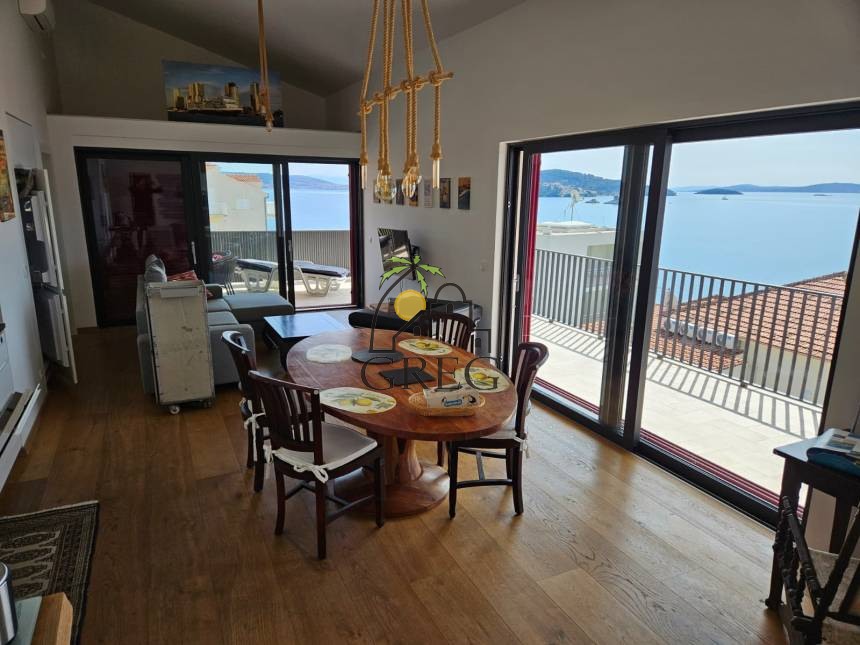 Croatia, Middle Dalmatia,  - Apartment, for sale