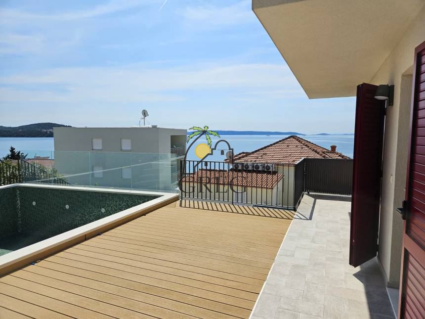 Chorwacja, Dalmacja Środkowa,  - Apartament, na sprzedaż