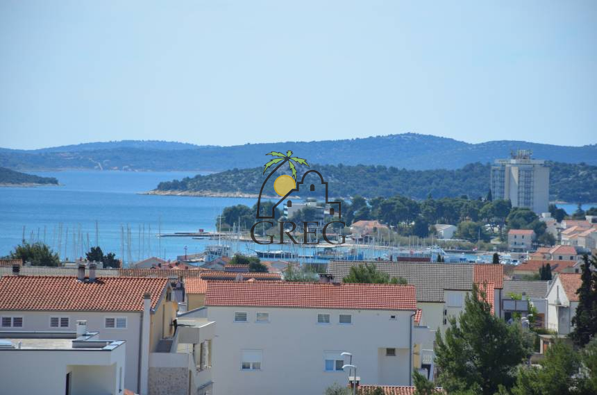 Croatia, North Dalmatia, Vodice - Apartment, for sale