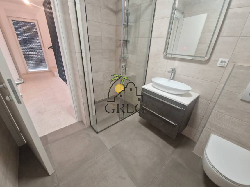 Chorwacja, Wyspa Pag, Novalja - Szeregowiec, na sprzedaż