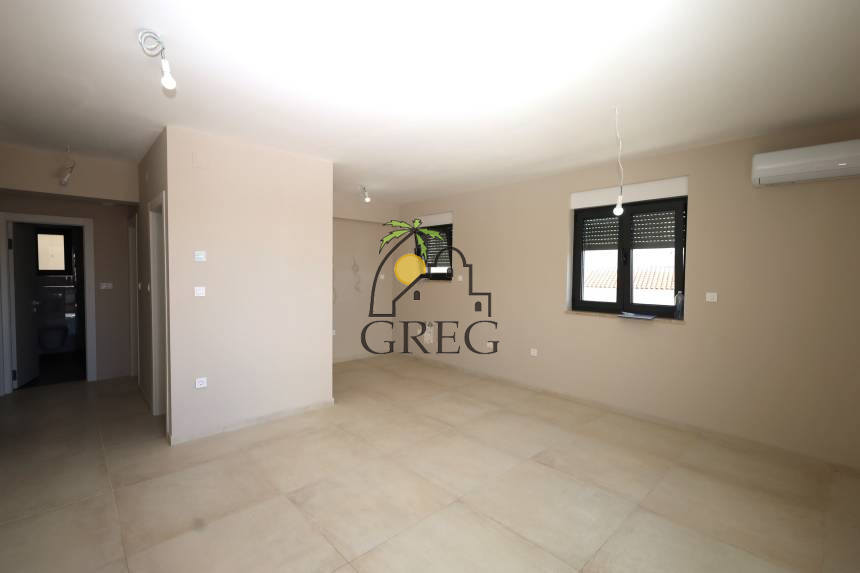 Croatia, Middle Dalmatia,  - Apartment, for sale