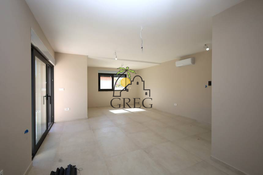 Croatia, Middle Dalmatia,  - Apartment, for sale