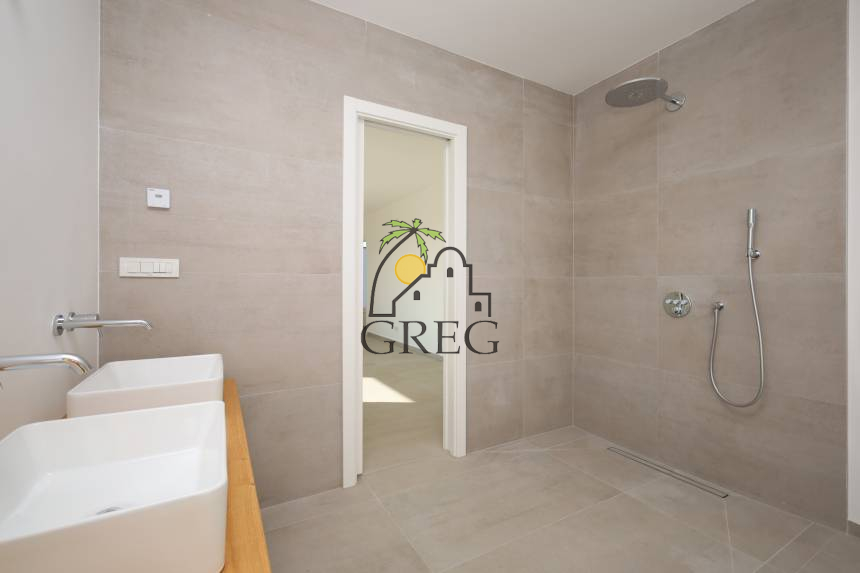 Chorwacja, Dalmacja Północna, Brodarica - Dom, na sprzedaż