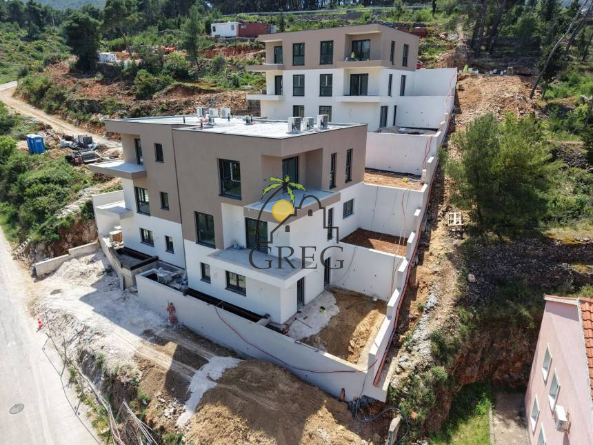 Croatia, Island of Hvar,  - Apartment, for sale