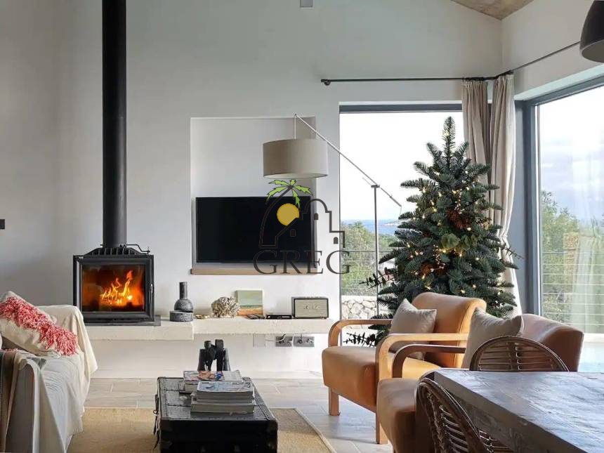 Croatia, Middle Dalmatia,  - House, for sale