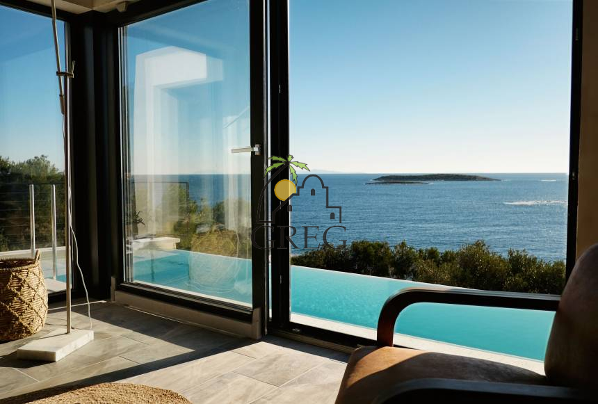 Croatia, Middle Dalmatia,  - House, for sale