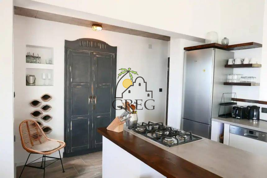 Croatia, Middle Dalmatia,  - House, for sale