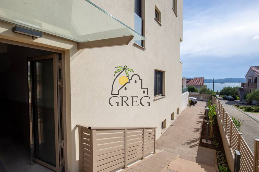 Croatia, North Dalmatia,  - Apartment, for sale