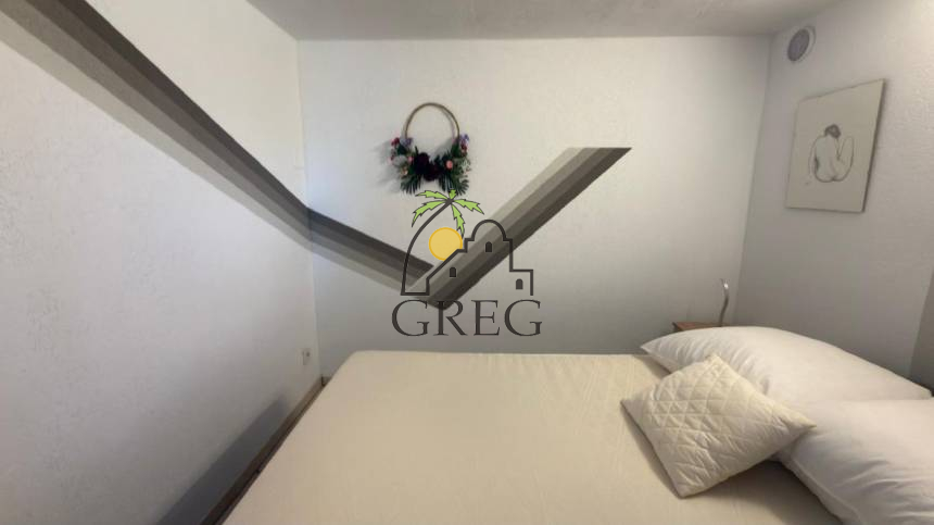 Croatia, North Dalmatia, Vinjerac - House, for sale