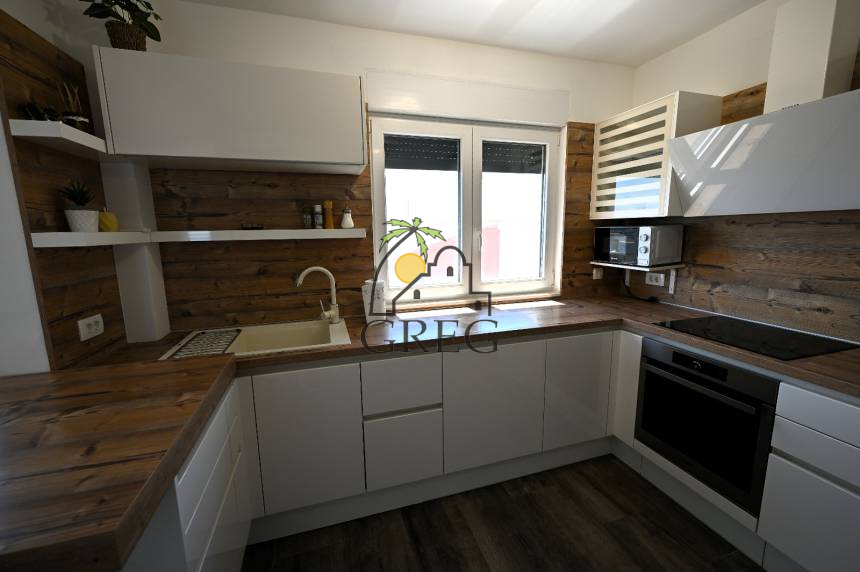 Chorwacja, Wyspa Ciovo,  - Apartament, na sprzedaż