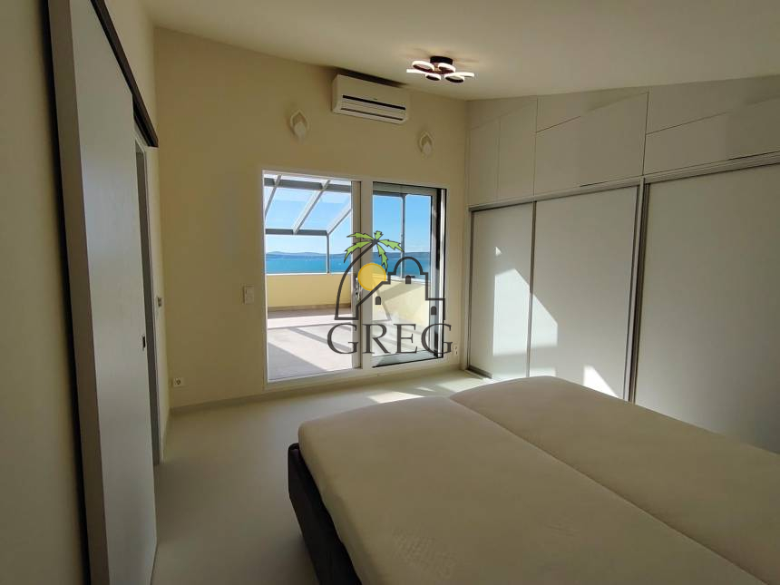 Croatia, Middle Dalmatia, Kaštel - House, for sale