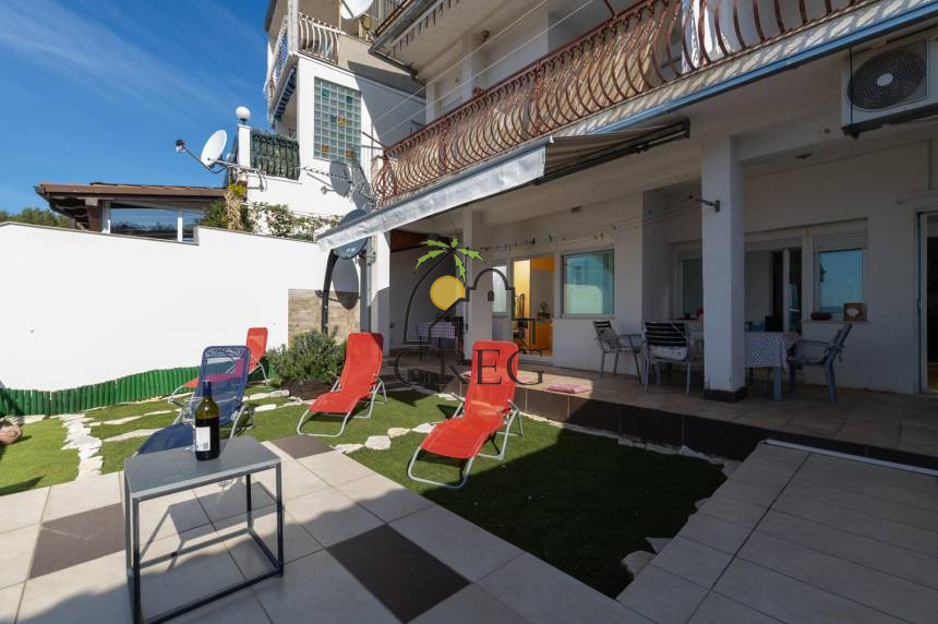 Chorwacja, Dalmacja Środkowa, Omis - Apartament, na sprzedaż