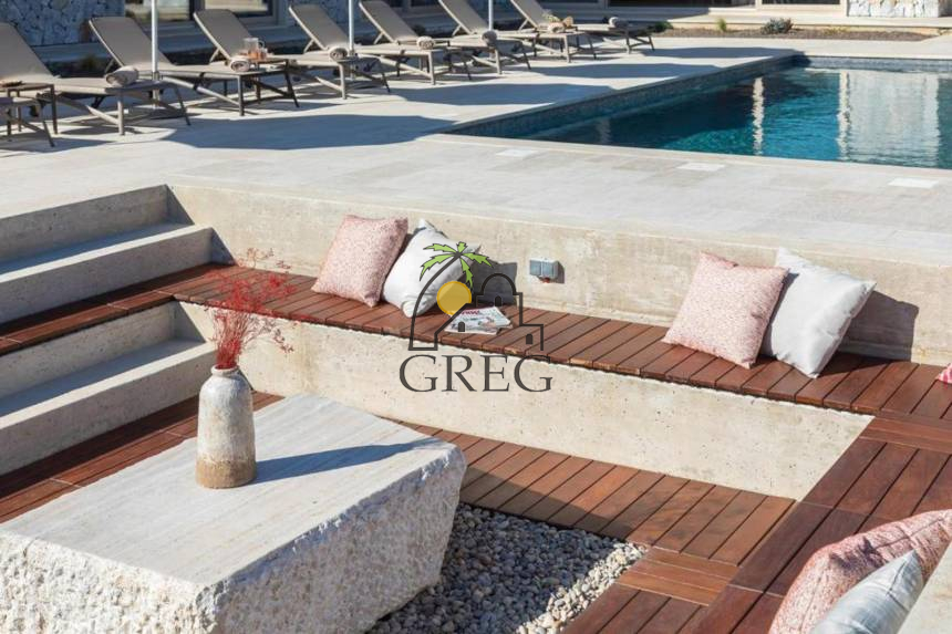 Croatia, Middle Dalmatia,  - House, for sale