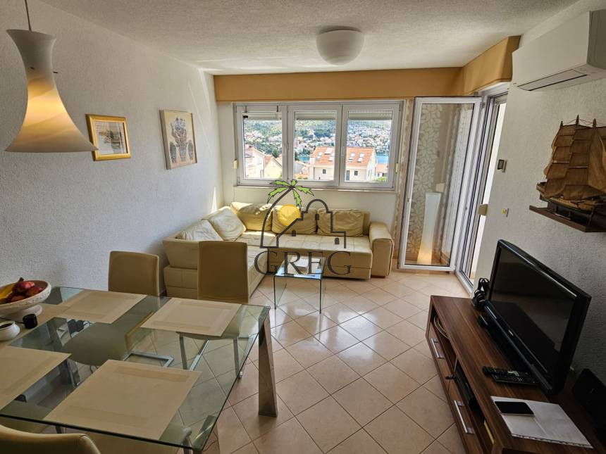 Croatia, Island of Ciovo,  - Apartment, for sale