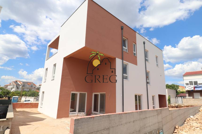Croatia, North Dalmatia, Vodice - Apartment, for sale