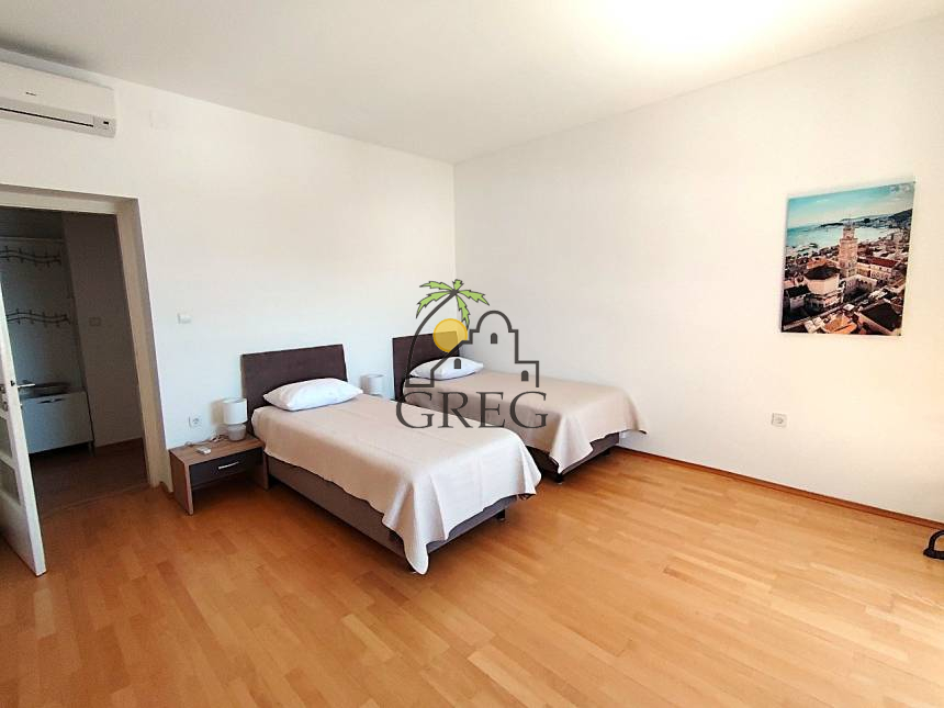 Chorwacja, Dalmacja Środkowa,  - Apartament, na sprzedaż