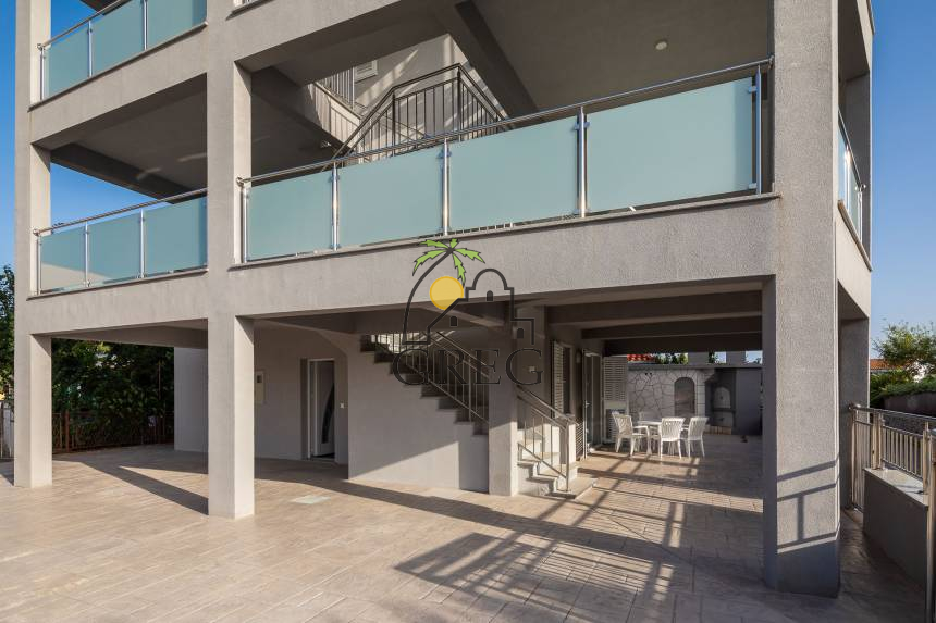 Chorwacja, Dalmacja Środkowa,  - Apartament, na sprzedaż